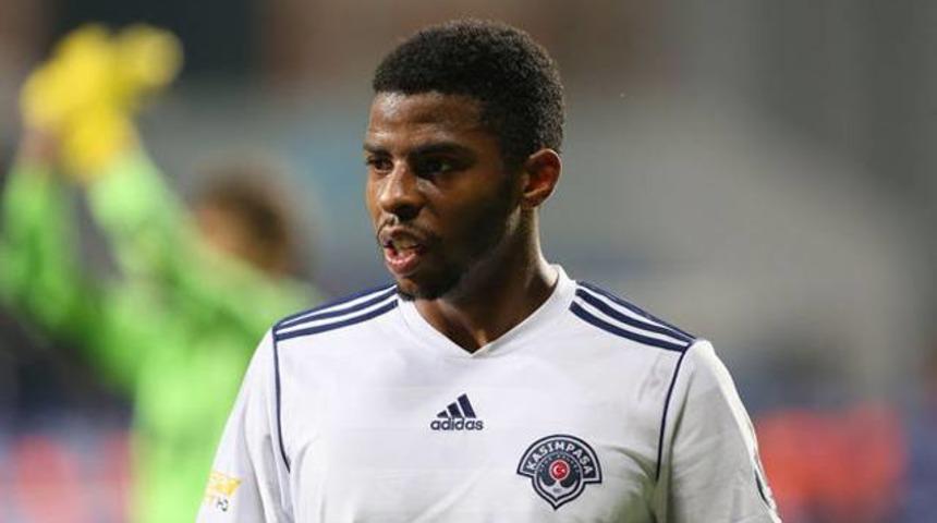 Donk Galatasaray'a &ccedil;ok yakın