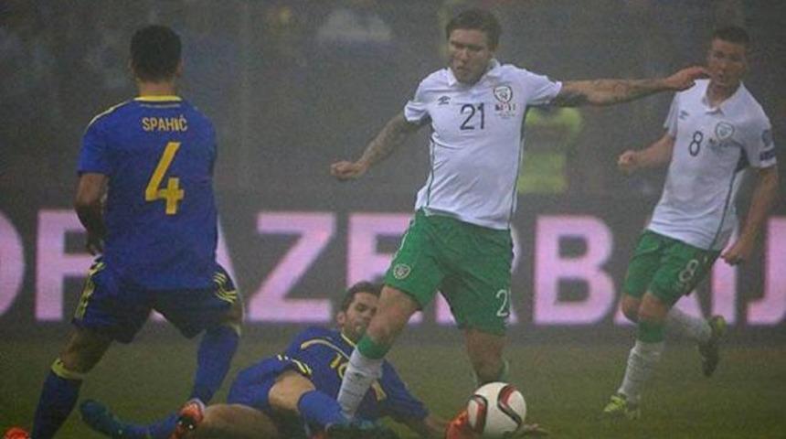 İrlanda - Bosna Hersek ma&ccedil;ı canlı yayınla Bloomberg HT'de