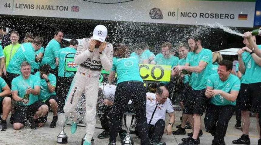 Brezilya'da zirve Rosberg'in