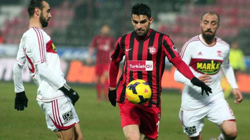 Galatasaray istedi, Fenerbah&ccedil;e alıyor