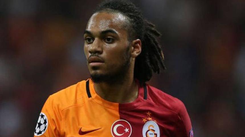 Denayer isyan etti: 'Benim yerim savunmanın ortası'