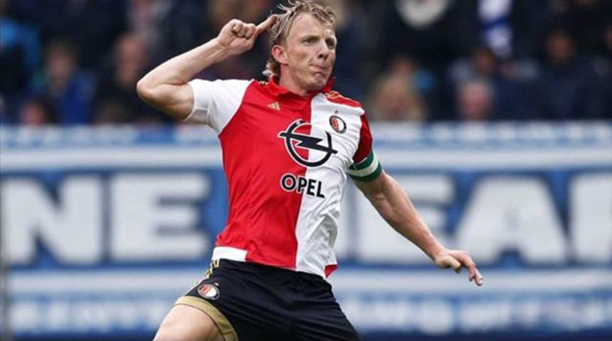 Kuyt i&ccedil;in flaş hamle! Resmen a&ccedil;ıkladılar...