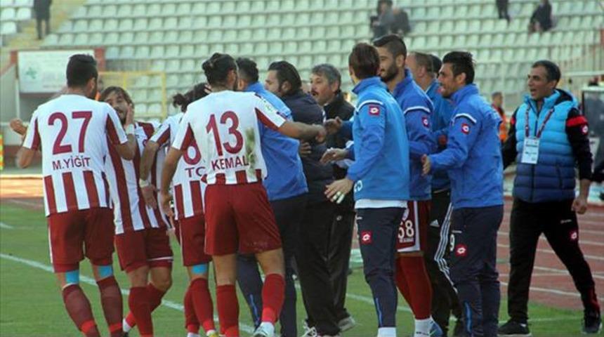 Vartaş Elazığspor 2 - 0 1461 Trabzon