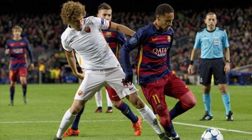 Salih Uçan'ı yerden yere vurdular