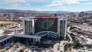 Bir skandal daha: Doktorların bilgilerini çalıp kutu kutu ilaç yazmışlar! 