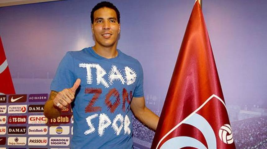 Esteban Alvarado yol ayrımında!