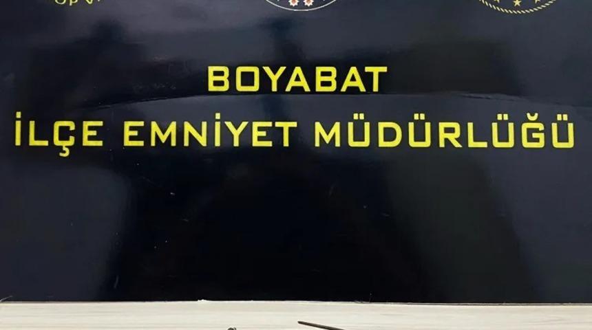 Sinop'ta tarihi eser operasyonu! 16 sikke ve 23 yüzük ele geçirildi