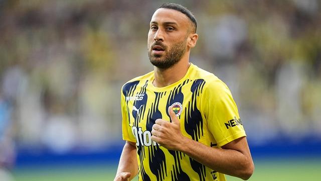 Cenk Tosun Fenerbahçe'den ayrılıyor! Süper Lig ekibinden sürpriz teklif