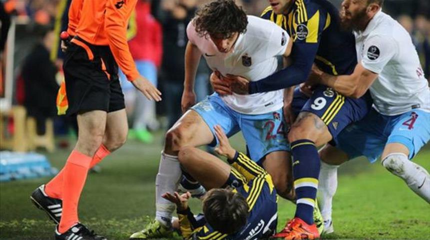 Markovic'e yapılan hareket Sırbistan'ı ayağa kaldırdı