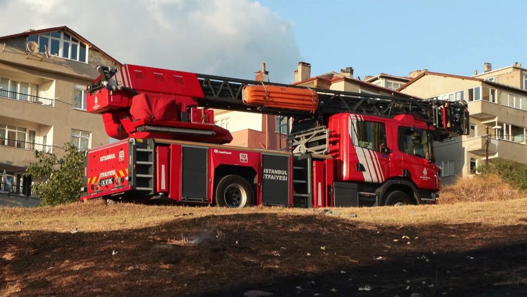 1200xauto Maltepe’de havai fişek atan kişi yangına sebep oldu! Gözaltına alındı