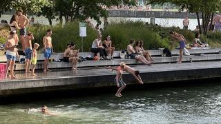 Hollanda genelinde sıcak hava uyarısı yapıldı