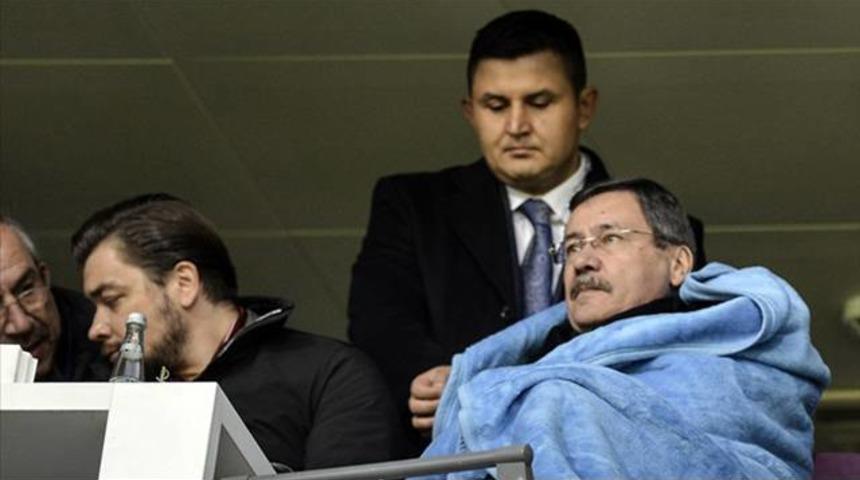 'Aydınus'un hakemliği bırakması lazım'