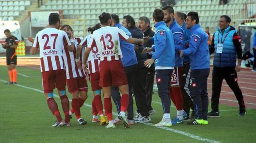Vartaş Elazığsporlu 9 futbolcu TFF'ye başvurdu!