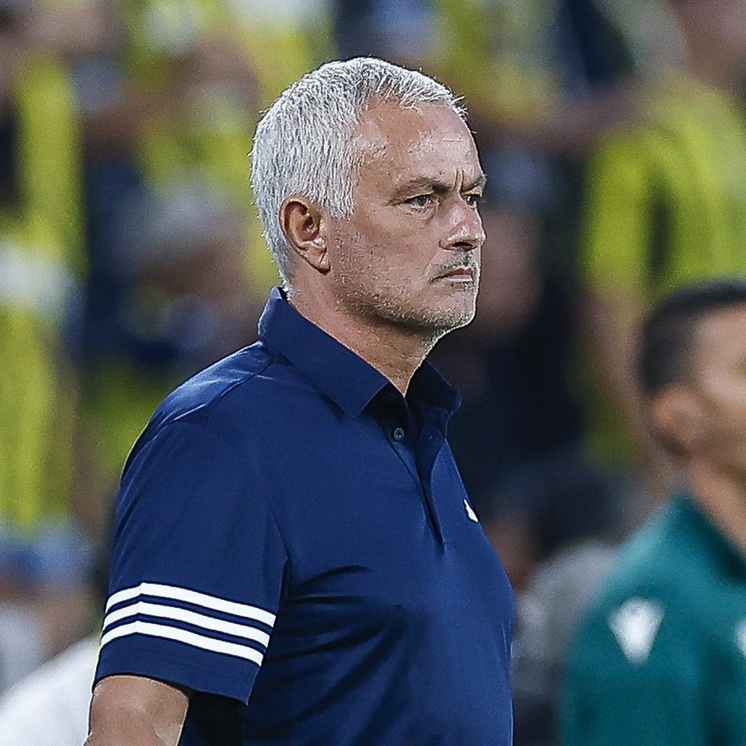 Fenerbahçe de teknik direktör Jose Mourinho transfer için tarih verdi! Benfica eşleşmesi için iddialı konuştu... 4