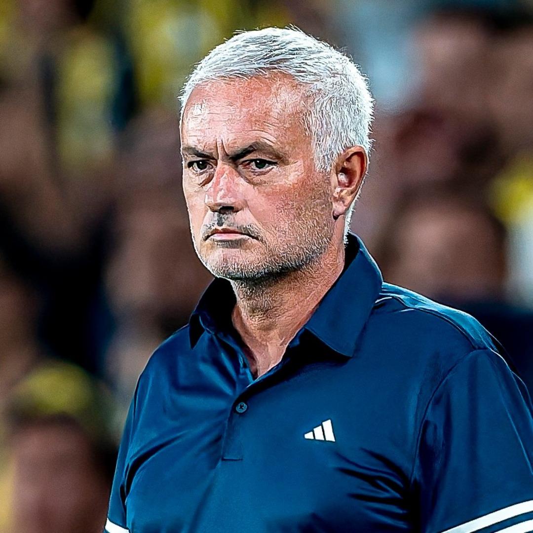 Fenerbahçe de teknik direktör Jose Mourinho transfer için tarih verdi! Benfica eşleşmesi için iddialı konuştu... 6
