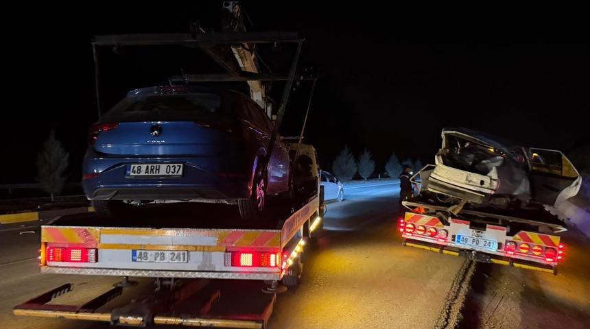 Fethiye’de trafik kazası: 2’si ağır 3 yaralı