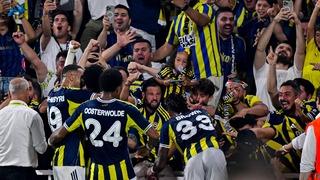 Fenerbahçe'nin Şampiyonlar Ligi'ndeki rakibi kesinleşti! Temsilcimiz play-off turunda Kerem Aktürkoğlu'nun ekibi Benfica ile karşılaşacak