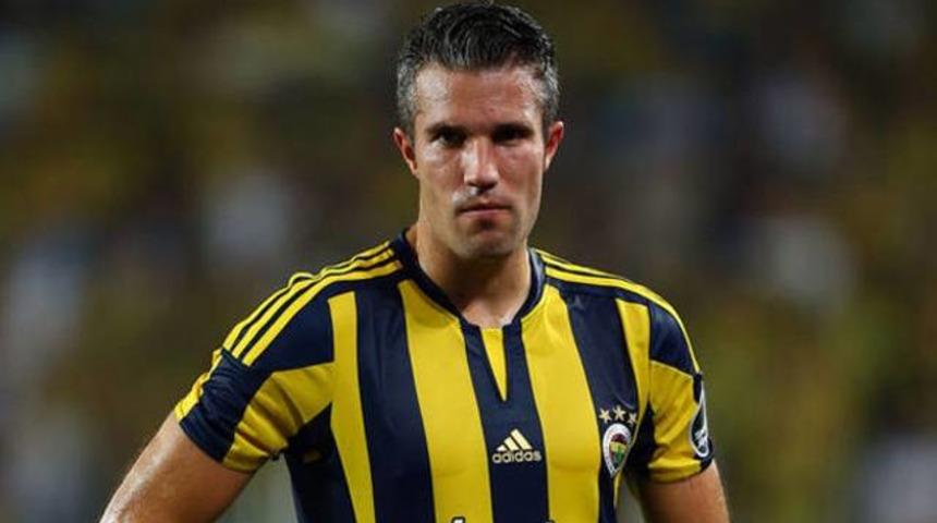 Fenerbah&ccedil;e'de Volkan Şen ve Van Persie şoku