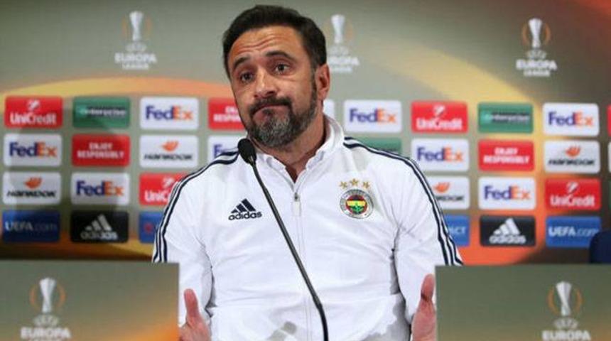 Fenerbah&ccedil;e'de kul&uuml;be krizi