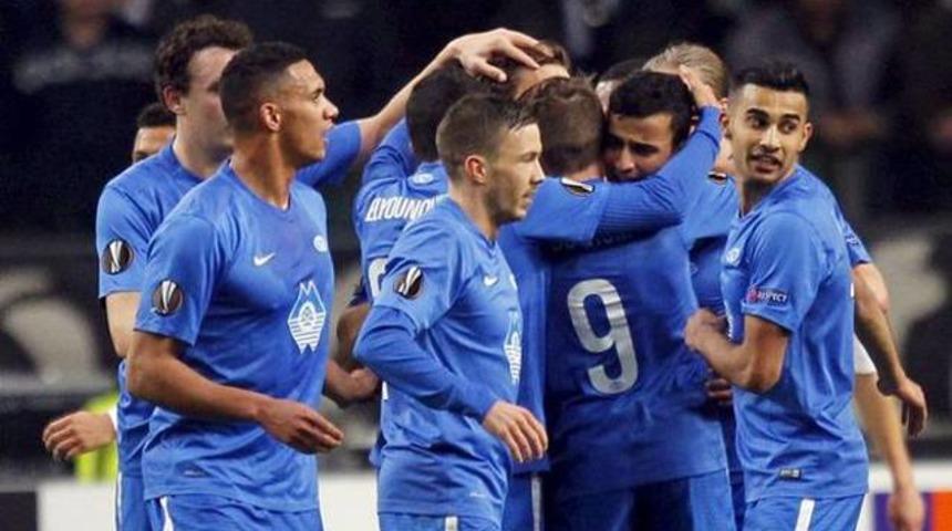 Molde zirvede tamamladı!