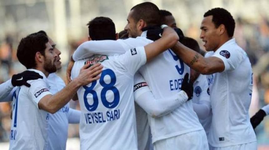 Kasımpaşa &ndash; Torku Konyaspor ma&ccedil;ı canlı yayınla Lig Tv&rsquo;de