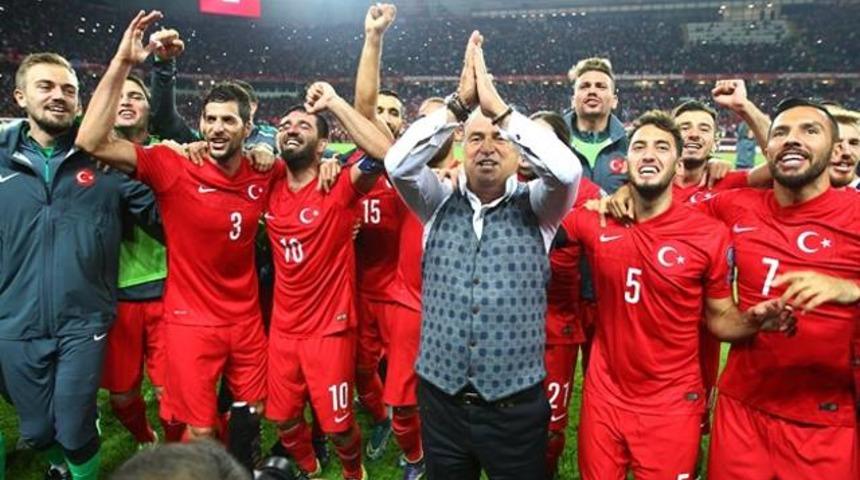 EURO 2016'da rakiplerimiz bug&uuml;n belli olacak