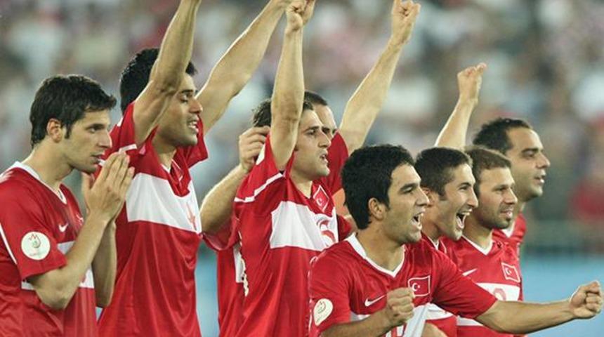 Euro 2016 kuralarında b&uuml;y&uuml;k tesad&uuml;f