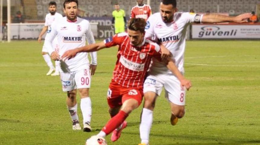 Samsunspor 0 - 2 Bakılesirspor