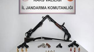 Kars’ta jandarmadan silah operasyonu