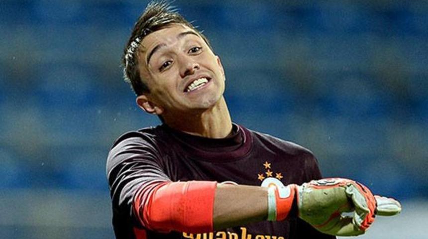 Muslera'nın idol&uuml; Oscar Cordoba
