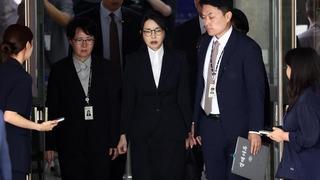 Güney Kore'nin eski First Lady'si tutuklandı