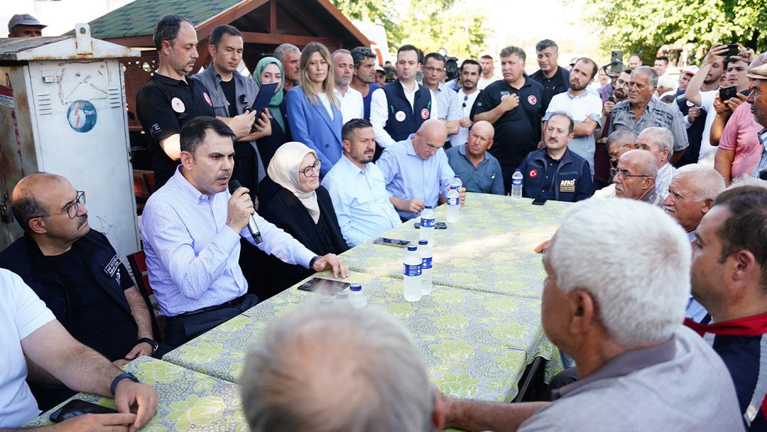 Bakan Kurum Sındırgı depreminde hasar gören köyleri ziyaret etti! "Hedefimiz konutları 1 yıl içinde tamamlayıp teslim etmek"  1