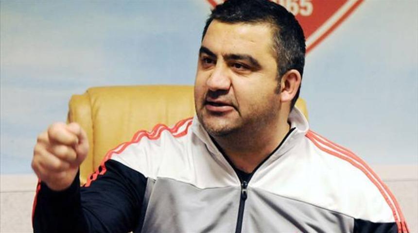 &Uuml;mit &Ouml;zat geri d&ouml;nd&uuml;