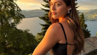 '2025 Yılının Yaşayan En Güzel Kadını' seçilmişti! Sıla Türkoğlu'nun son pozlarına beğeni yağdı