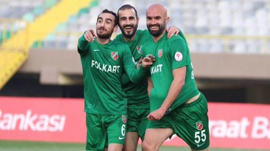 Karşıyaka 2 - 1 Kastamonuspor 1966
