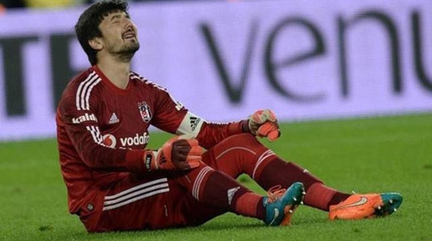 Fikret Orman, Tolga Zengin'i sildi!