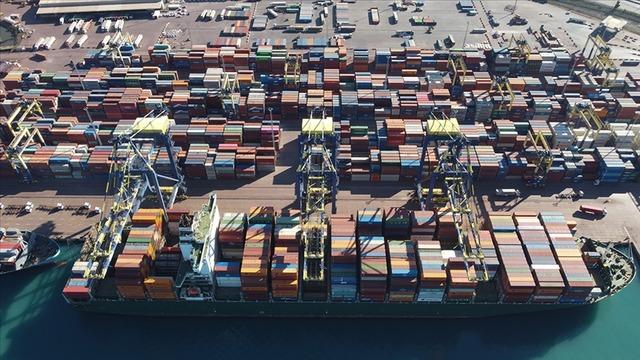 Türkiye'nin komşularına ihracatı 7 ayda yaklaşık 15,6 milyar dolar oldu