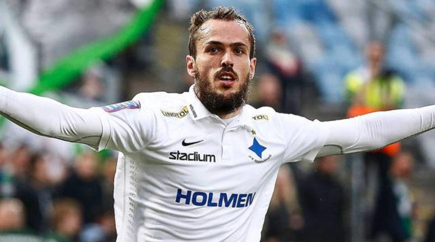 Emir Kujovic, T&uuml;rkiye'de vasat, İsve&ccedil;'te kral