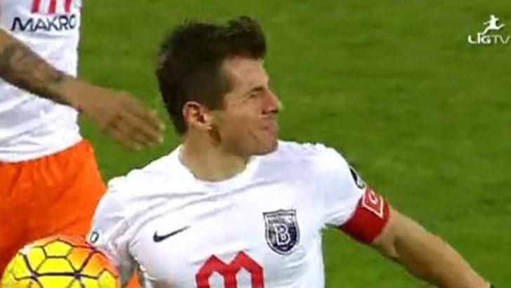Emre Belözoğlu'nun öfkesi takımını yaktı!