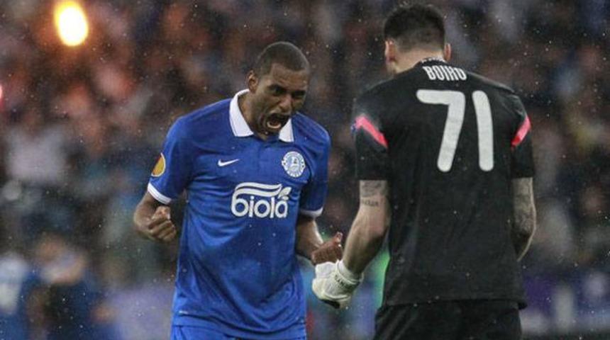 Beşiktaş, Boyko ve Douglas ile anlaştı