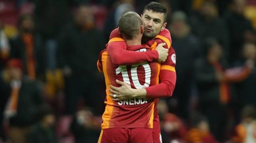 Galatasaray'a Sneijder ve Burak şoku