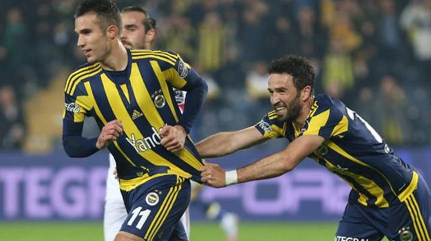 Fenerbah&ccedil;e Sivasspor karşısında 2-1 kazandı
