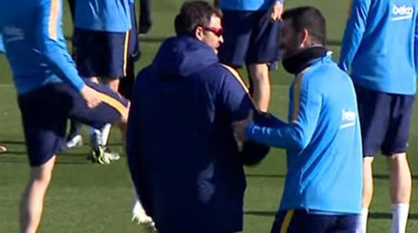 İspanyollar bu kareyi konuşuyor! Arda Turan...