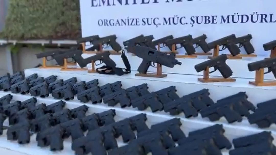 İstanbul Emniyet Müdürü Selami Yıldız duyurdu: Tehdit, yağma ve kurşunlama olaylarını gerçekleştiren suç çetelerine operasyon 1