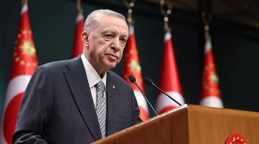 Cumhurbaşkanı Erdoğan'dan Özel'e: "Mevla kimseyi böyle cenderede bırakmasın"