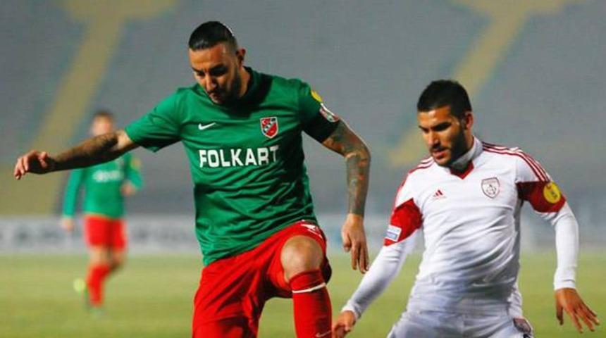 Karşıyaka'da Necati Ateş ile yollar ayrıldı