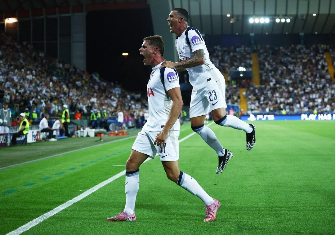 UEFA Süper Kupa finalinde PSG Tottenham ı penaltıların ardından yenerek kupanın sahibi oldu! Fransız temsilcisi büyük sevinç yaşadı... 3