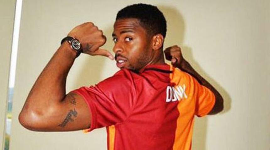 Ryan Donk Galatasaray formasını giydi!