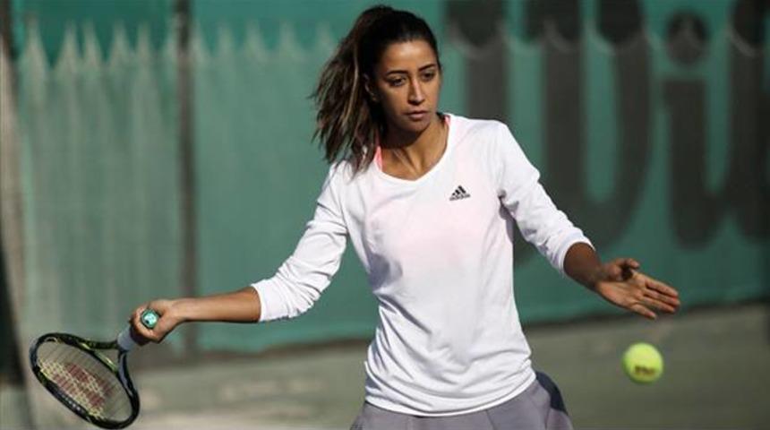 Çağla ve İpek zaferle başladı