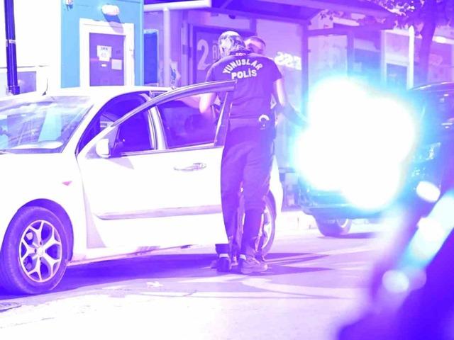 Aksaray’da yunus polislerinden şok uygulama